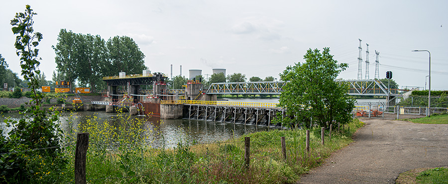 stuwindemaasbijroermond